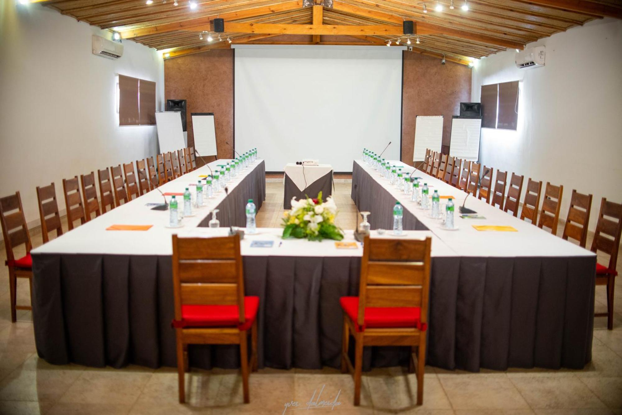 Royal Horizon Baobab Hotell Somone Exteriör bild
